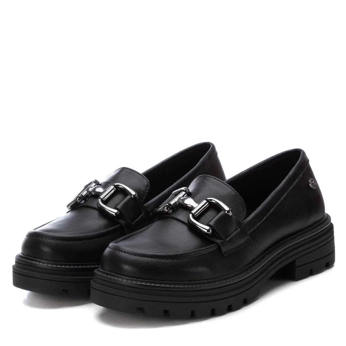 XTI - Mocasines Niña Negro - Calzado Cómodo y Versátil - Moda Casual - Modelo 15107501 (Talla 33)